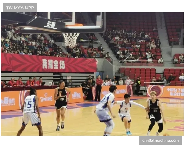 上海女篮替补轮换成效显著 实现多点进攻逆转